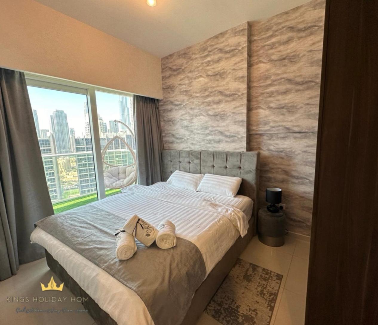 Reva Burj Khalifa View ,kings * Dubai